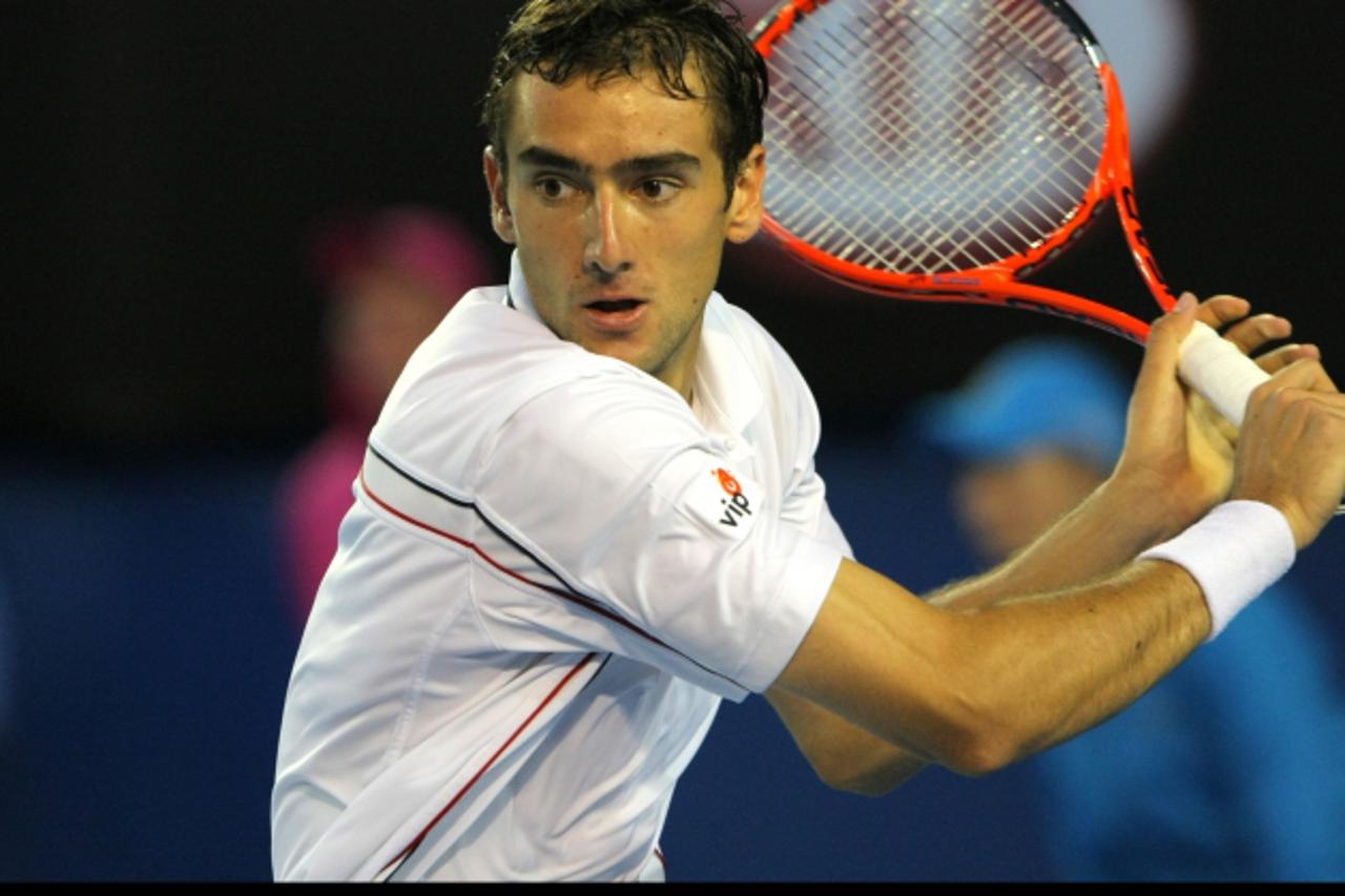 'Australian Open Tennis. 2010. Melbourne. Thursday 28.01.2010 Andy MURRAY (Gbr) Beat Marin CILIC (Cro)  3:6,6:4,6:4,6:2 on  Rod Laver Arena. Photo: Damir IVKA/DPA/PIXSELL'