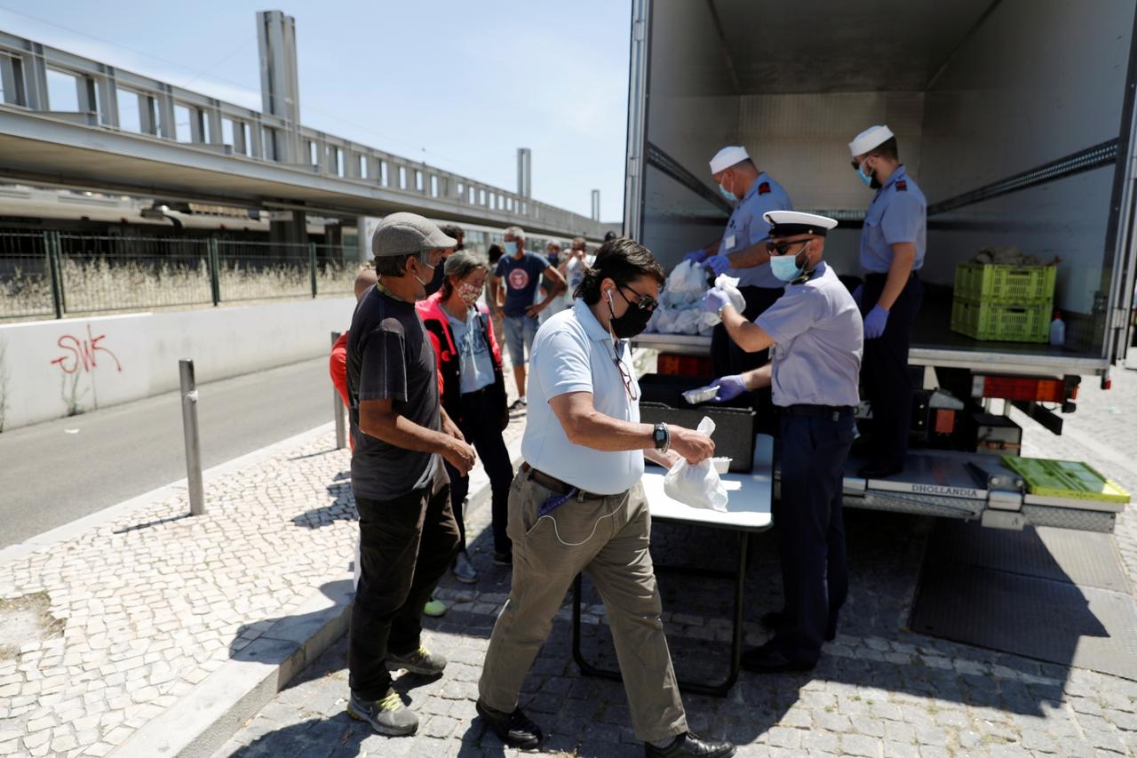 The coronavirus disease (COVID-19) outbreak in Lisbon