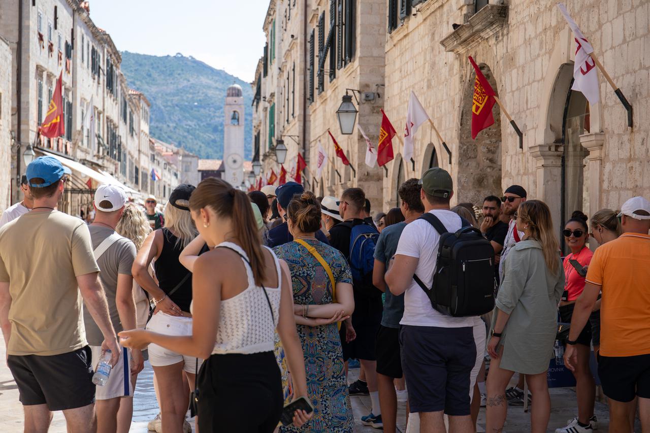 Špica turističke sezone u Dubrovniku