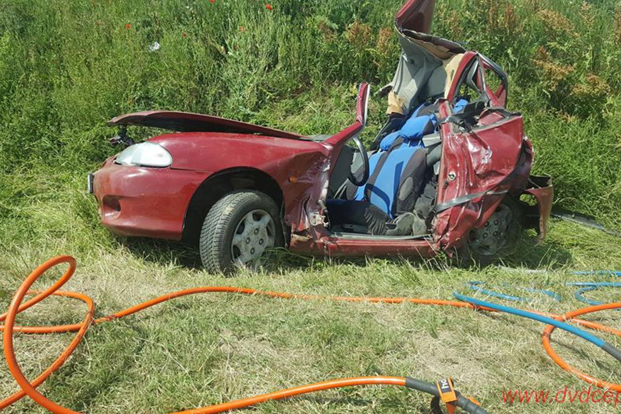 Prometna nesreća kod Čepina