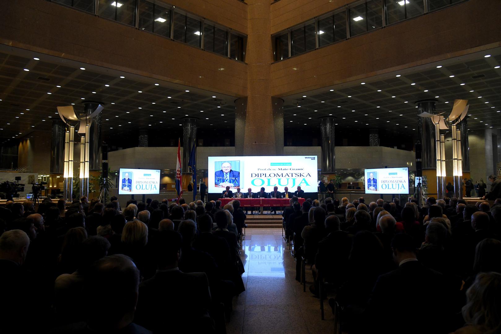 16.01.2023., Zagreb - U Nacionalnoj i sveucilisnoj knjiznici odrzana je promocija 2. dopunjenog izdanja knjige "Diplomatska oluja" Mate Granica. Photo: Josip Regovic/PIXSELL