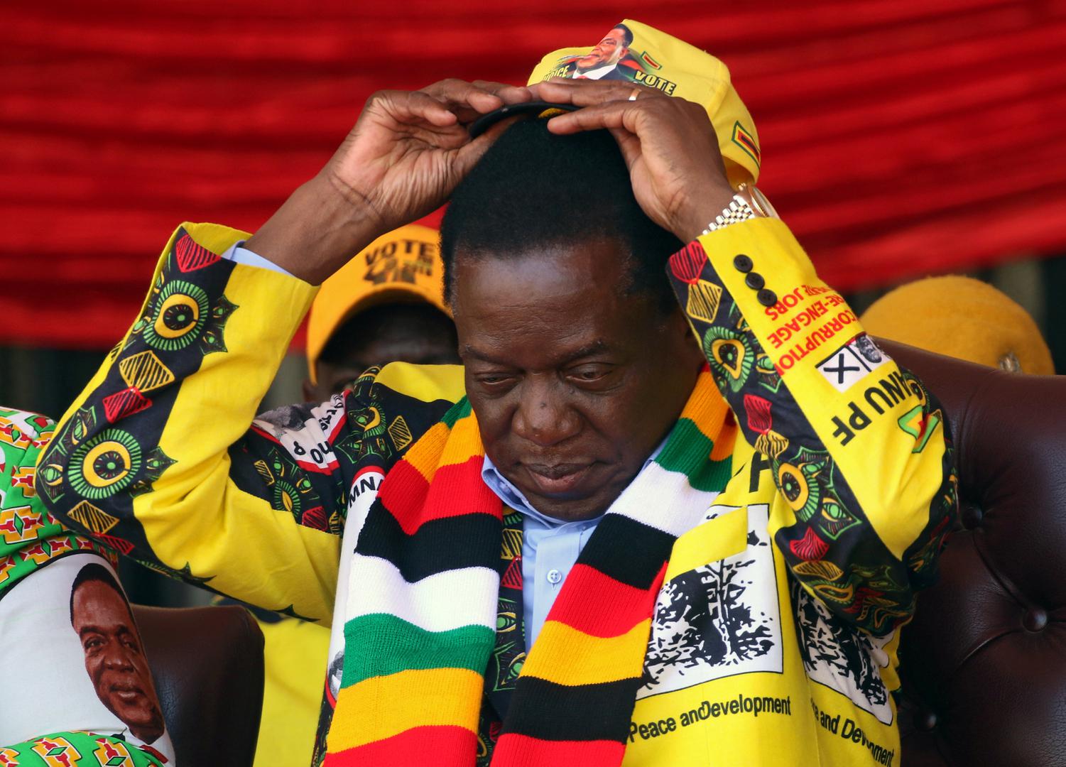 Za nerede novoizabrani predsjednik Emmerson Mnangagwa
okrivljuje oporbeni Pokret za demokratsku promjenu i njezina čelnika Nelsona Chamisud