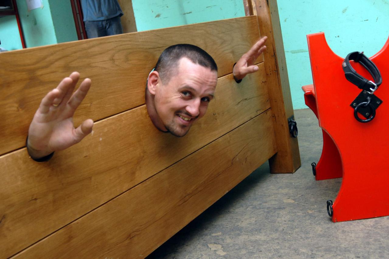 erotski namjestaj (1)