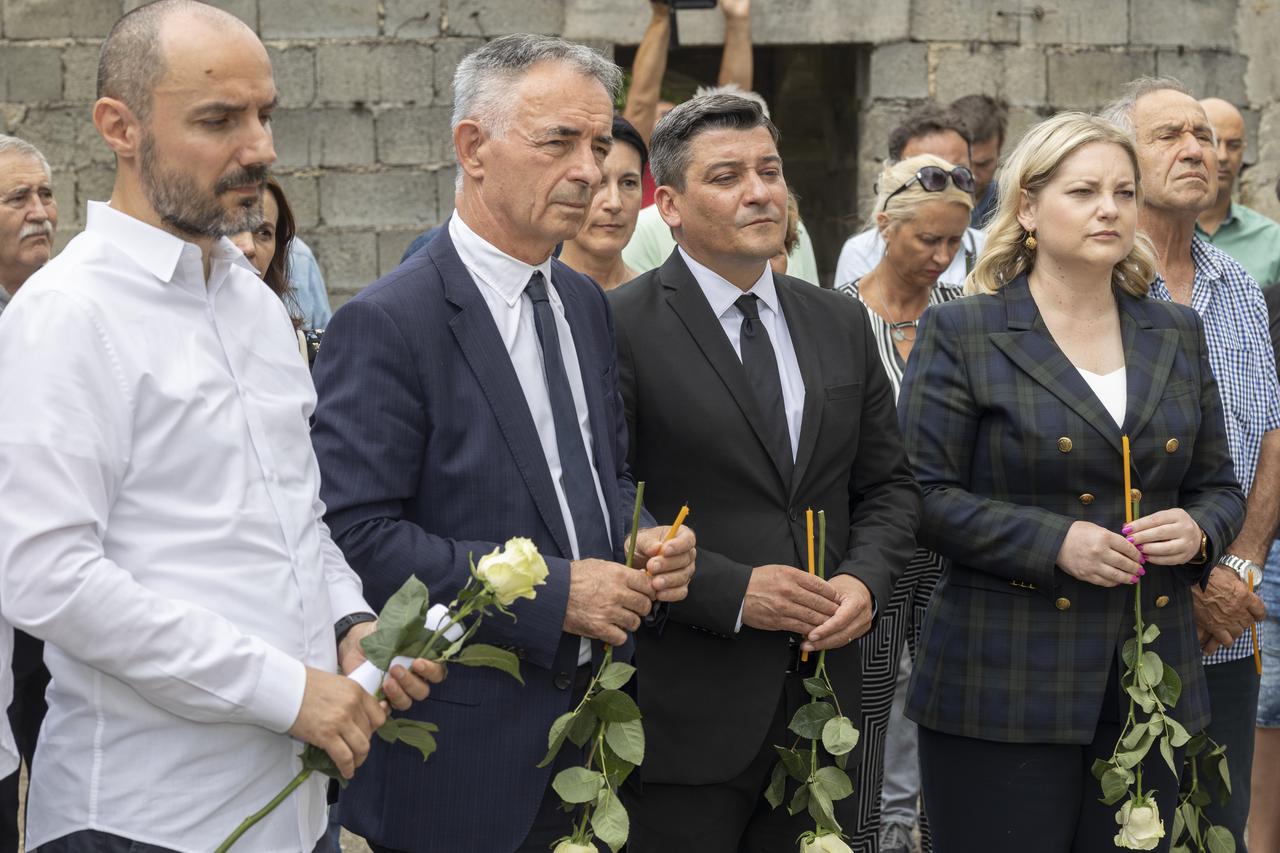 Otočac: Centralna komemoracija za stradale Srbe u Oluji