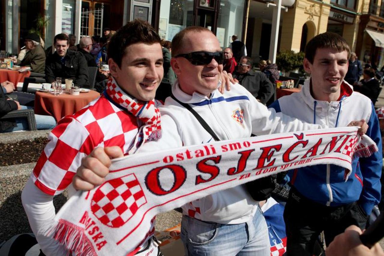 Hrvatska reprezentacija, navijači, Zagreb, Srbija (1)