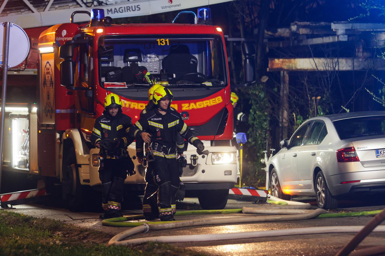 Zagreb:  Požar na ku?i u Kostelskoj ulici