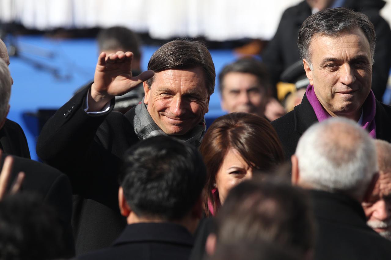 ARHIVA - 2015. Zagreb: Dolazak uzvanika na sve?anu inauguraciju Kolinde Grabar Kitarovi?