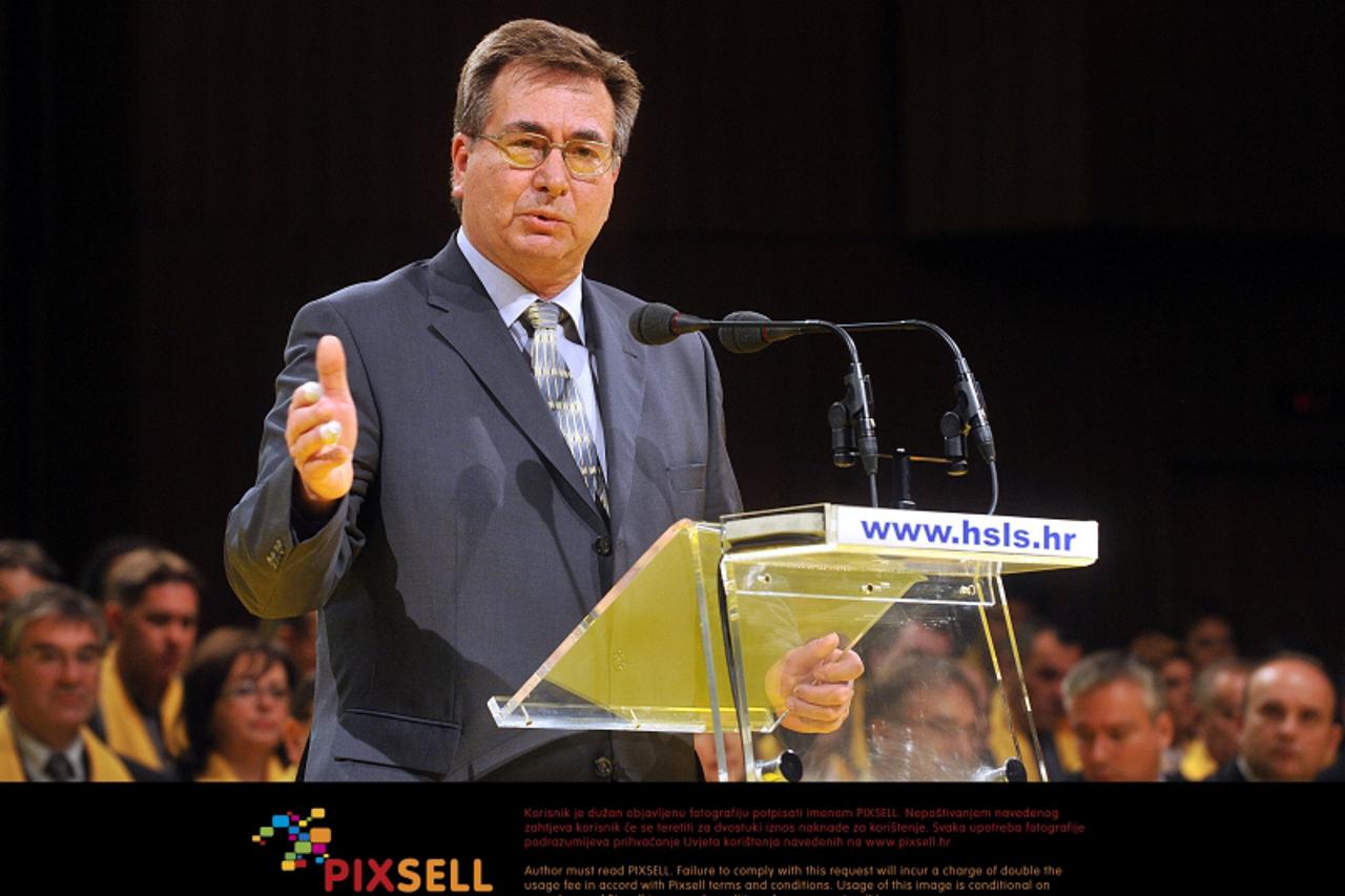 '20.11.2010., 16. programski sabor HSLS-a, KD Vatroslava Lisinskog, Zagreb, - U KD Vatroslava Lisinskog odrzan je 16. programski sabor HSLS-a. Bivsi predsjednik HSLS-a Drazen Budisa.  Photo: Goran Sta