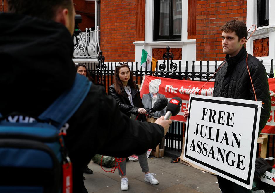 Uhićenje Juliana Assangea