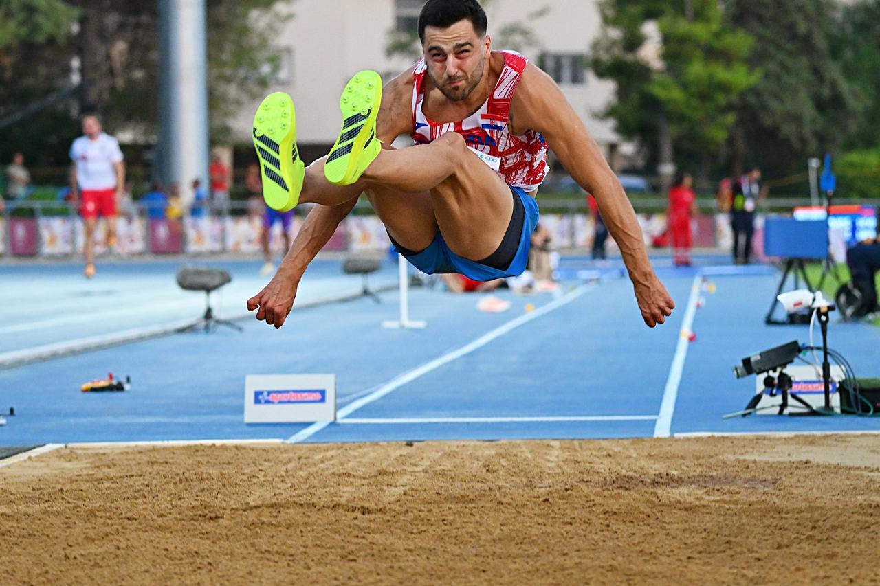 storyeditor/2026-08-31/Pravdica-skok_by_Kadic.JPG