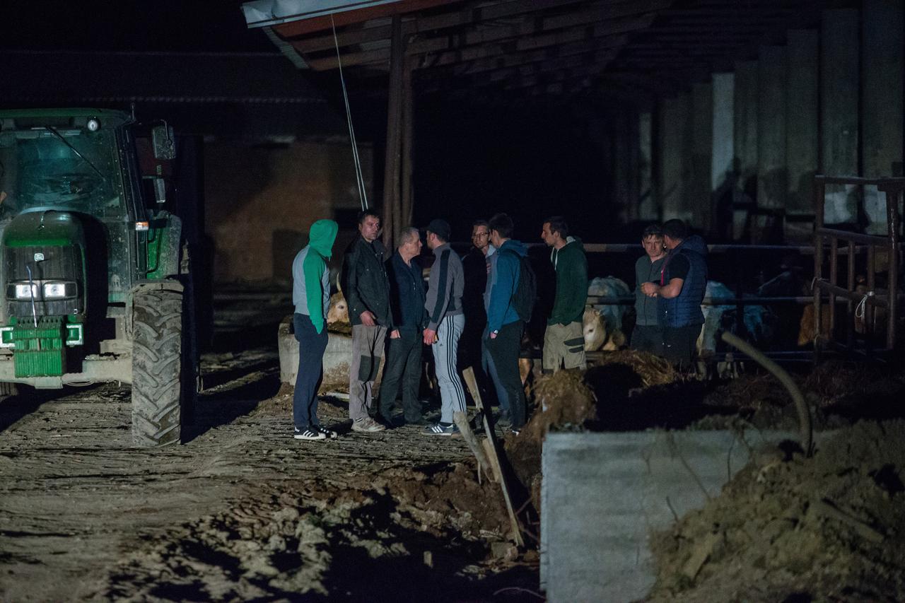 Đurđanci: U dvorištu kuće urušio se silos i ubio dva muškarca