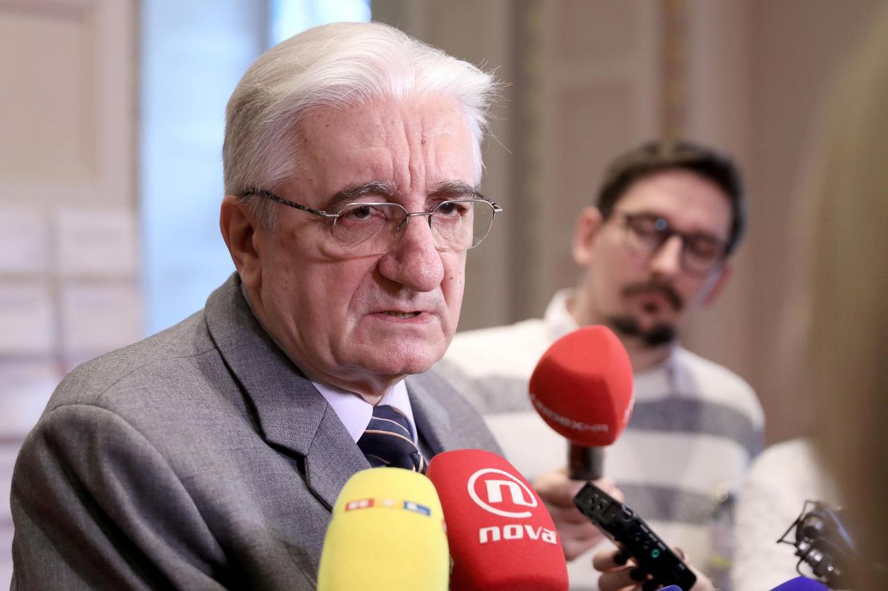 Zagreb: Miroslav Tuđman dao izjavu o slučaju ministra Tolušića