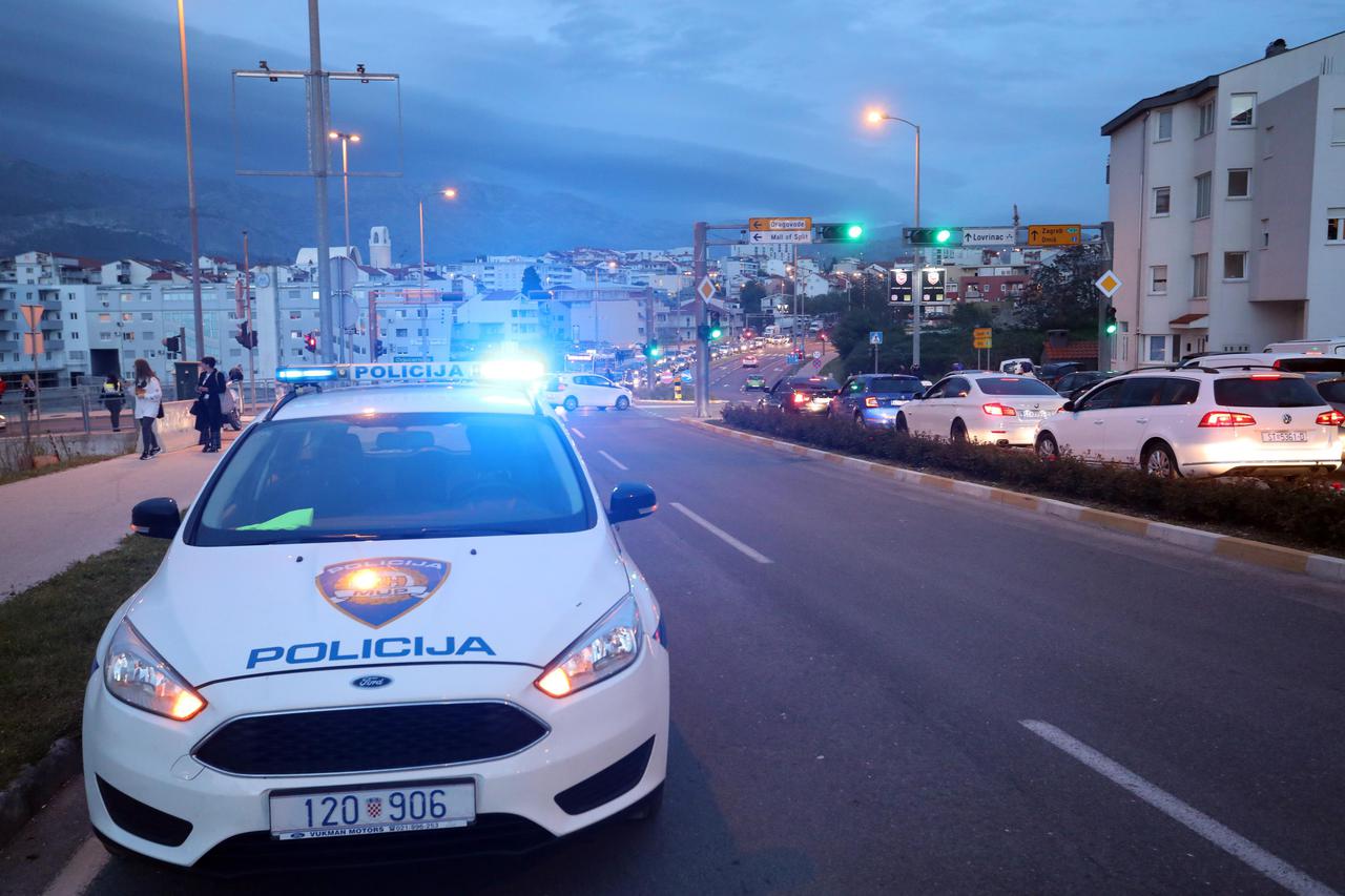 Zbog lažne dojave o požaru nastale su prometne gužve oko trgovačkog centra Mall of Split