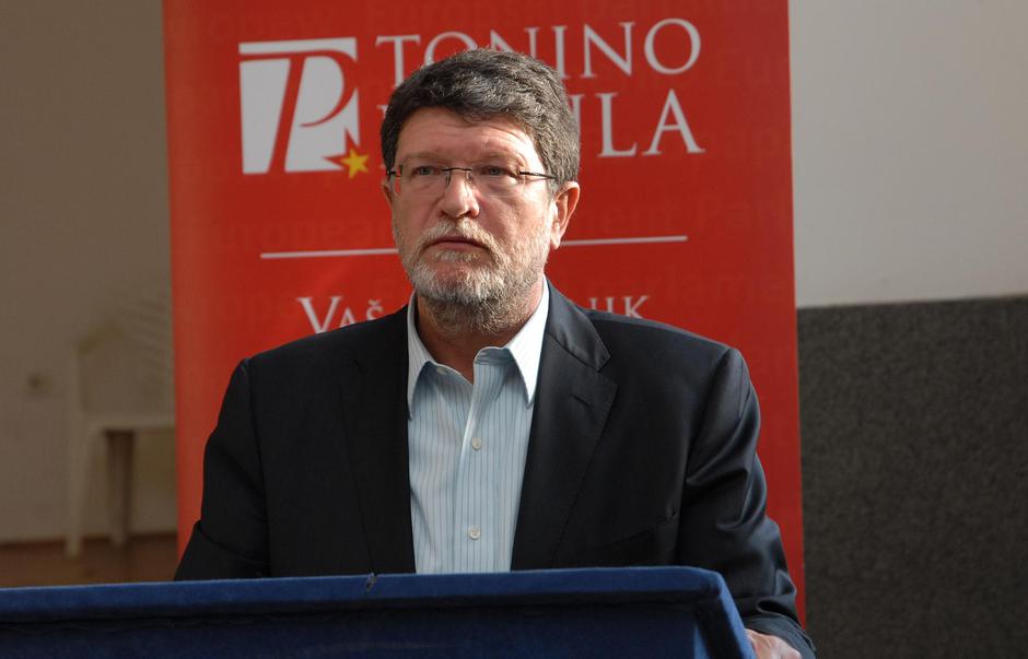 Tonino Picula