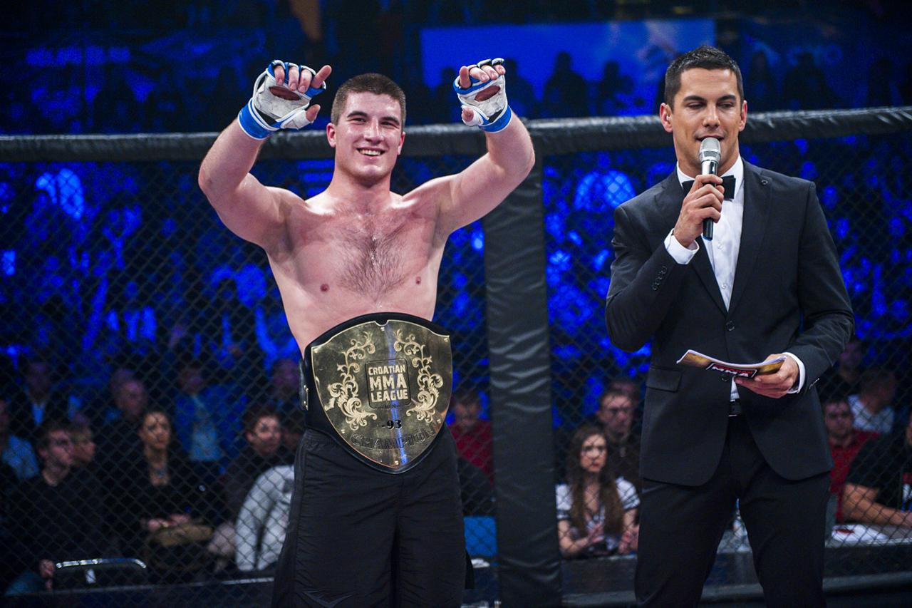 mmafunclub.com