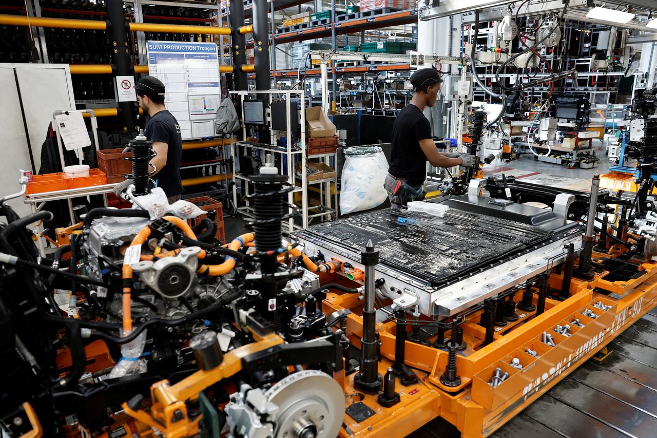 Renault manufacturing plant in Douai