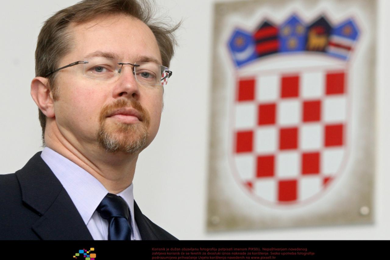 'FORUM  14.03.2012., Zagreb - Direktor HZZO-a dr. Sinisa Varga. Photo: Igor Kralj/PIXSELL'