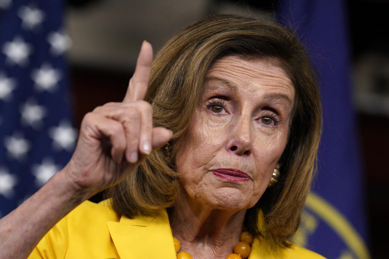 Nancy Pelosi weekly press conference - Washington