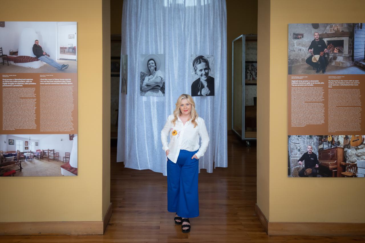 Zagreb: Zvjezdana Antoš, autorica izložbe "Intimni prostori svakodnevice"