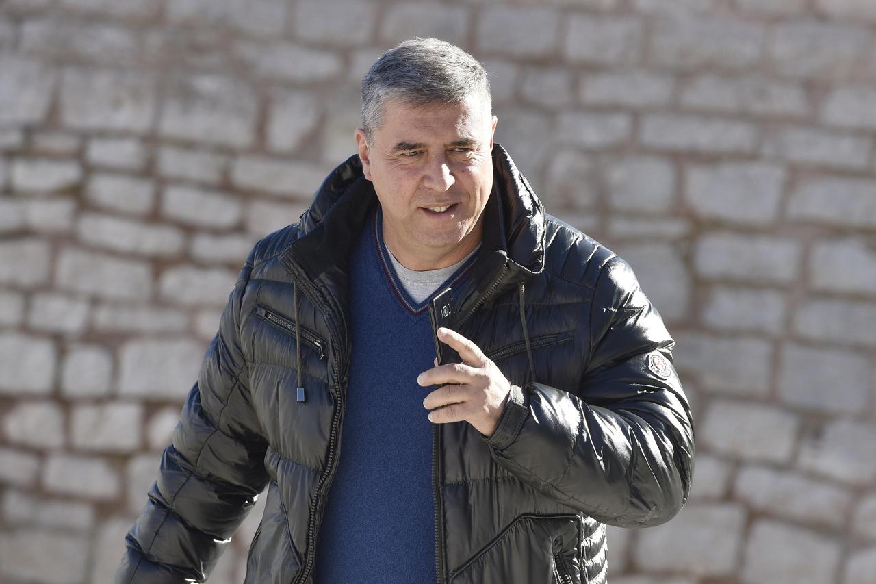 Saborski zastupnik Franko Vidović prošetao je po Šibeniku 