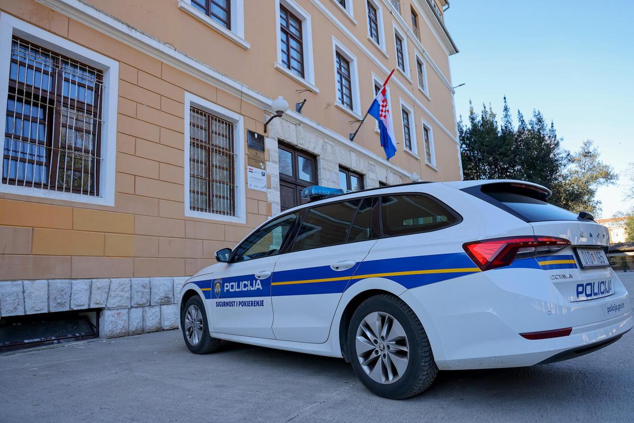 Zadar: Očevid u gimnaziji Vladimira Nazora