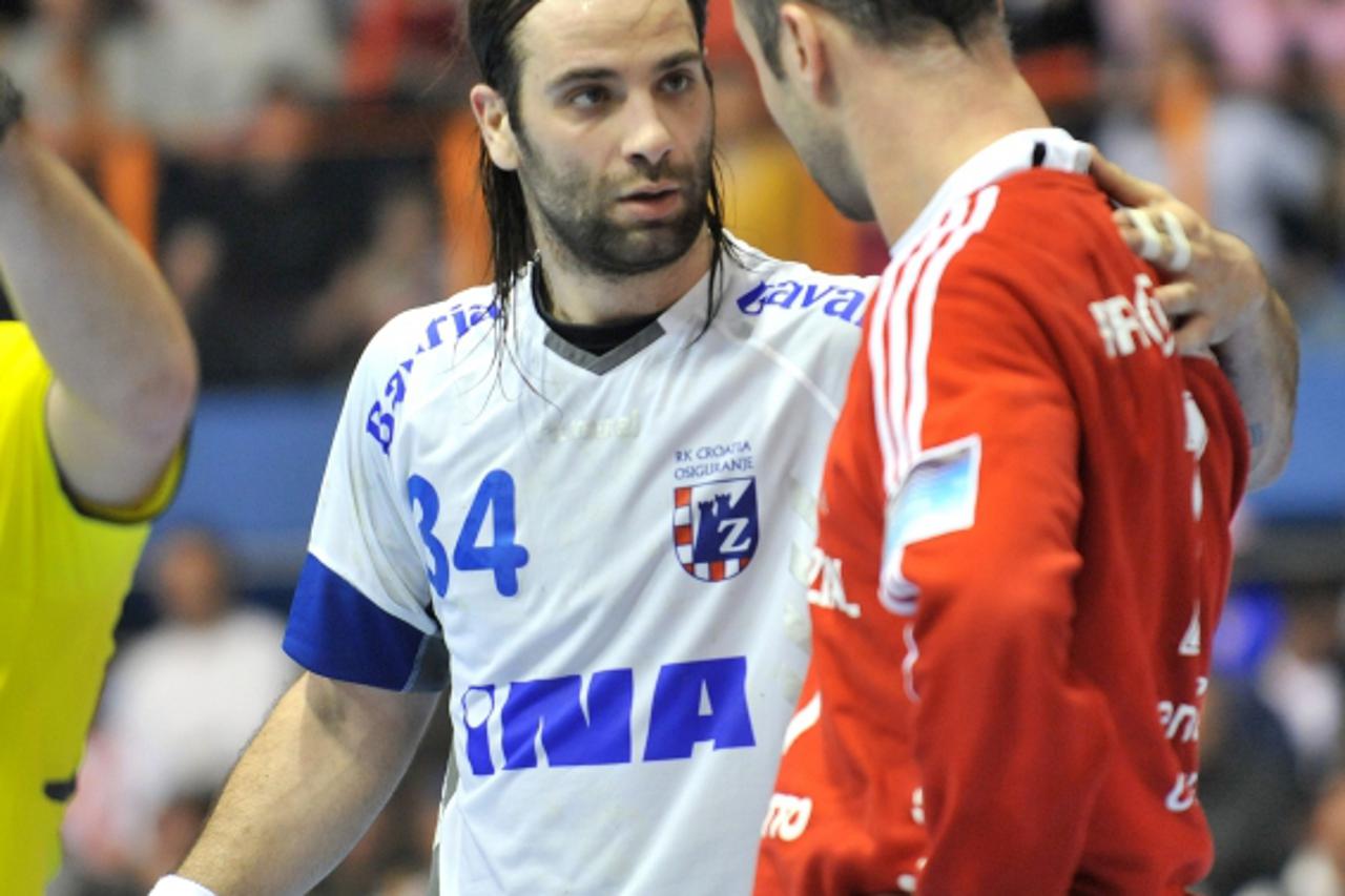 'sport 29.03.2009.,Zagreb, Dom Sportova , cetvrtfinalna rukometna utakmica liga prvaka izmedju Kiel - Croatia Osiguranje Zagreb.Ivano Balic , Thierry Omeyer. Photo: Antonio Bronic/Vecernji list'