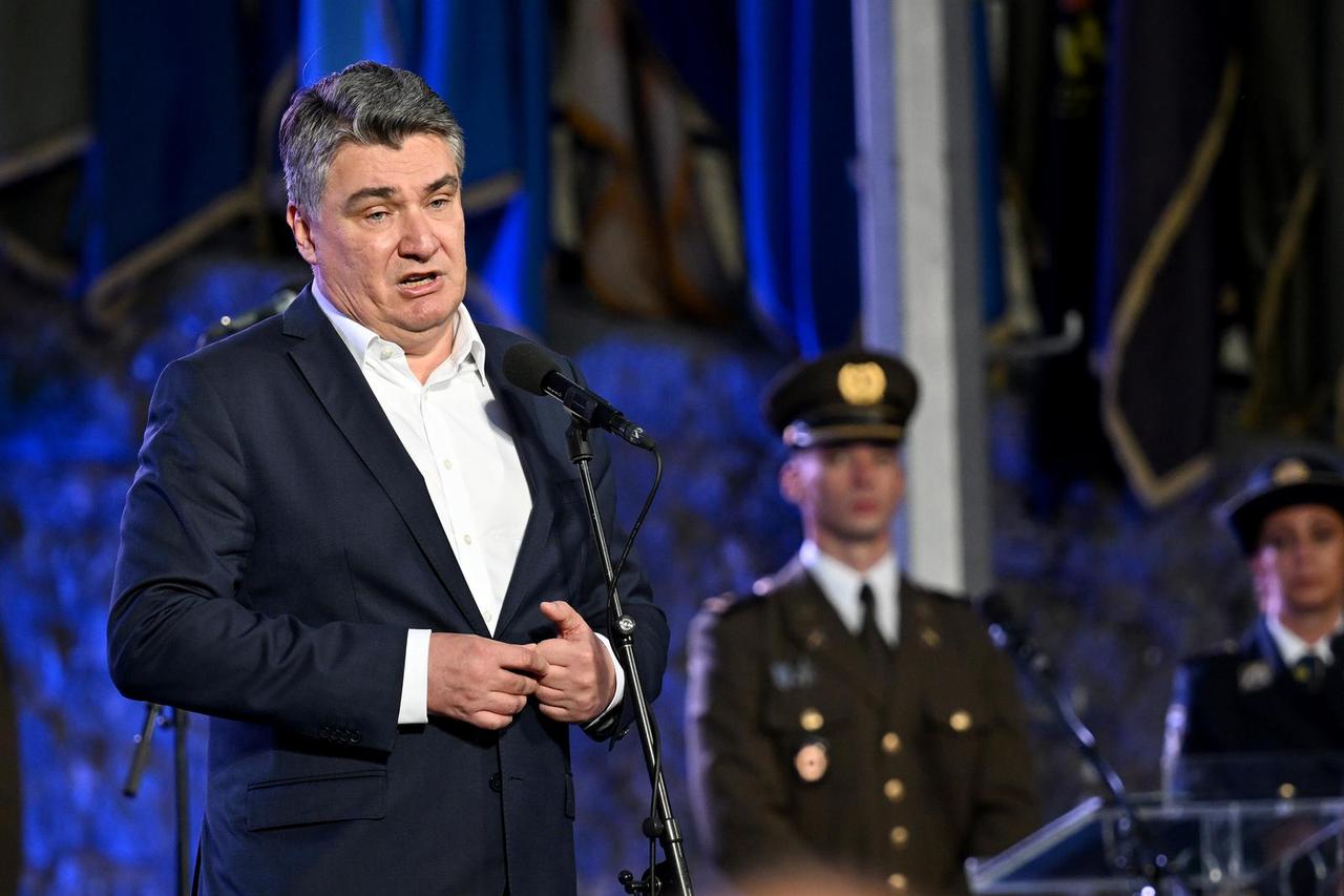 Predsjednik Zoran Milanović u Kninu na svečanom prijemu ratnih zapovjednika