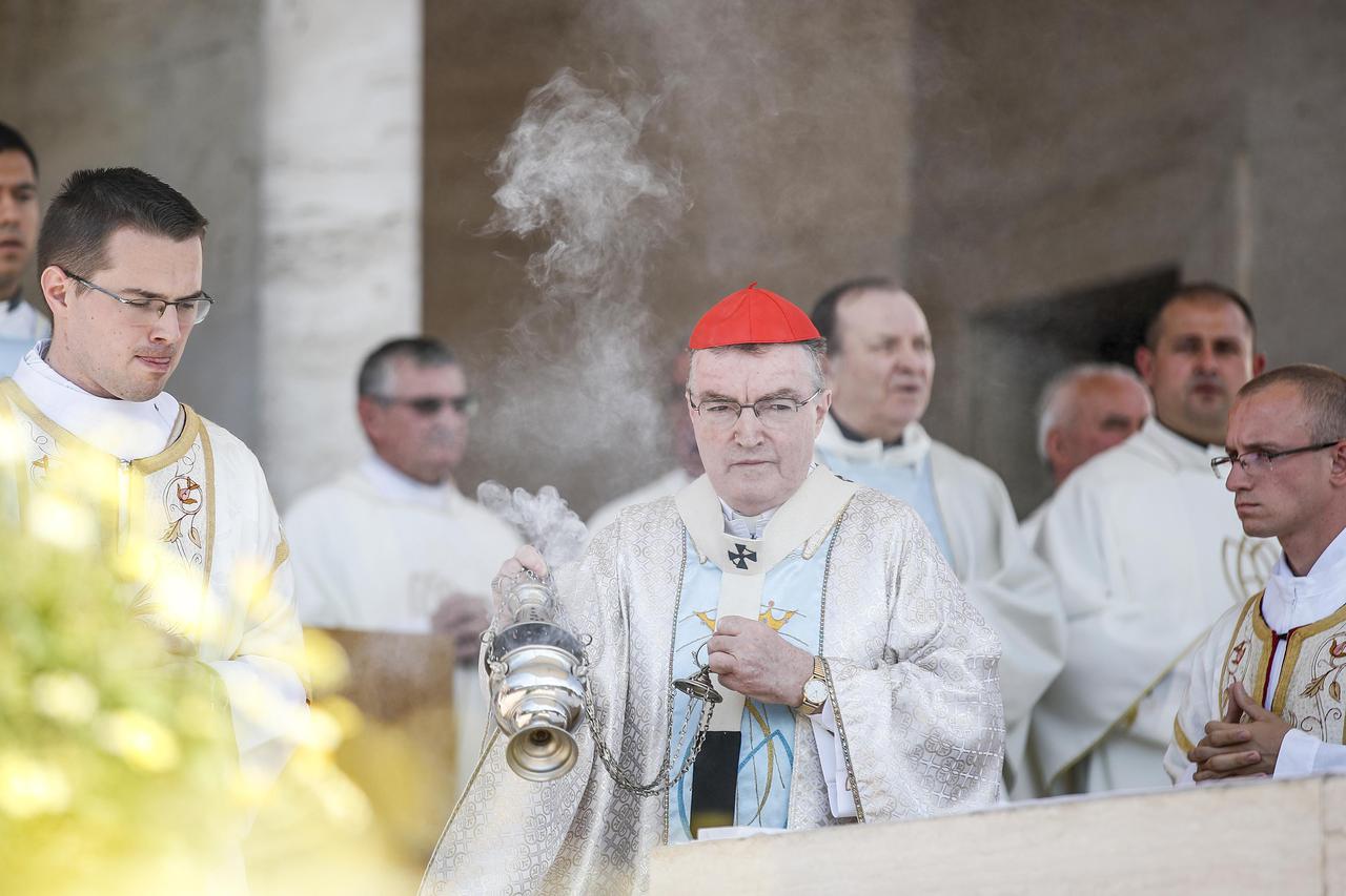 Kardinal Bozanić predvodio misno slavlje na blagdan Velike Gospe u Mariji Bistrici