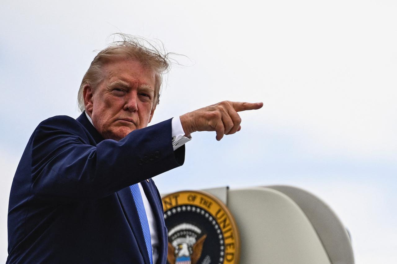 storyeditor/2026-08-27/bakar-trump1_reu_pod_270826.JPG