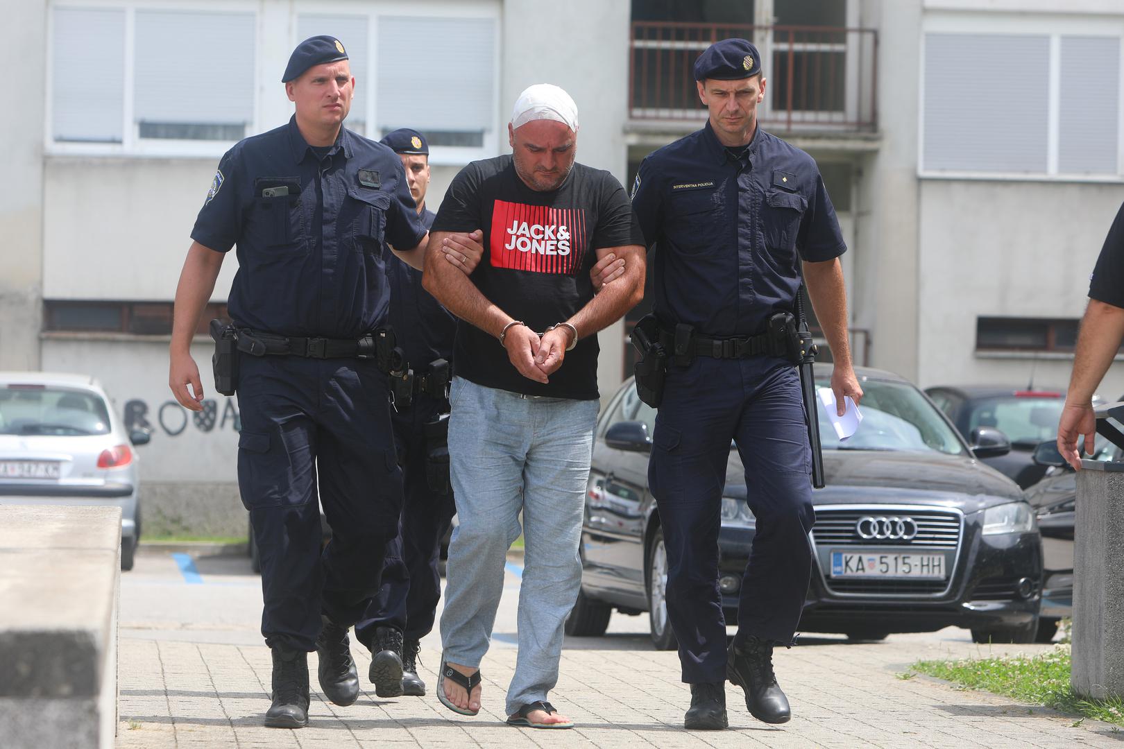 01.07.2024., Karlovac - Privodenje na ispitivanje na Zupanijski sud osumnjicenog za napad i ozlijedivanje biciklista u Vojnicu. Photo: Kristina Stedul Fabac/PIXSELL