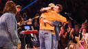VIDEO Audience in shock! Famous musician smashed a piano during a performance, parts flew across the stage
