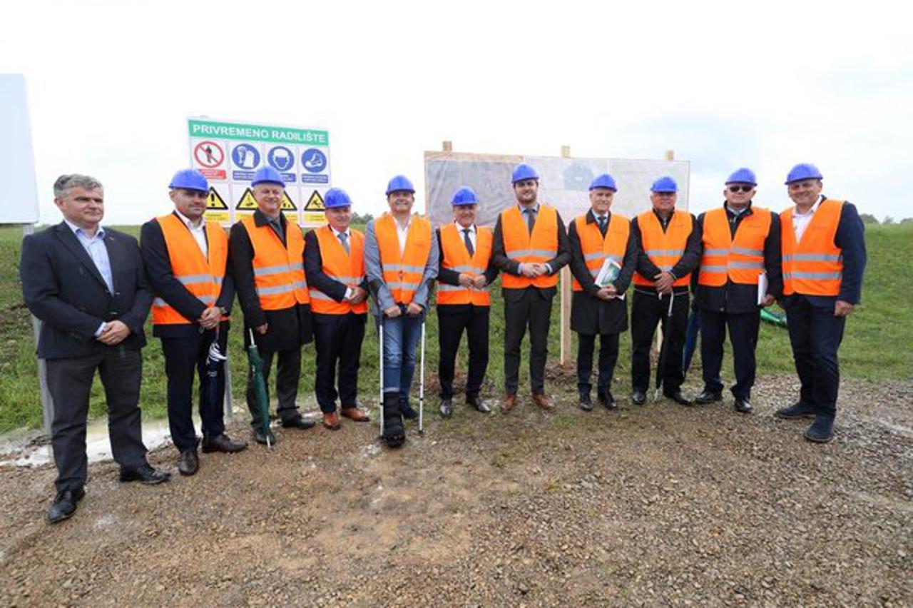 Počela izgradnja nasipa  u općini Orle