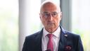 Tisuće ljudi u mimohodu za Mladića, oglasio se Grlić Radman: 'Ovo je nespojivo s EU, uvreda je za žrtve'