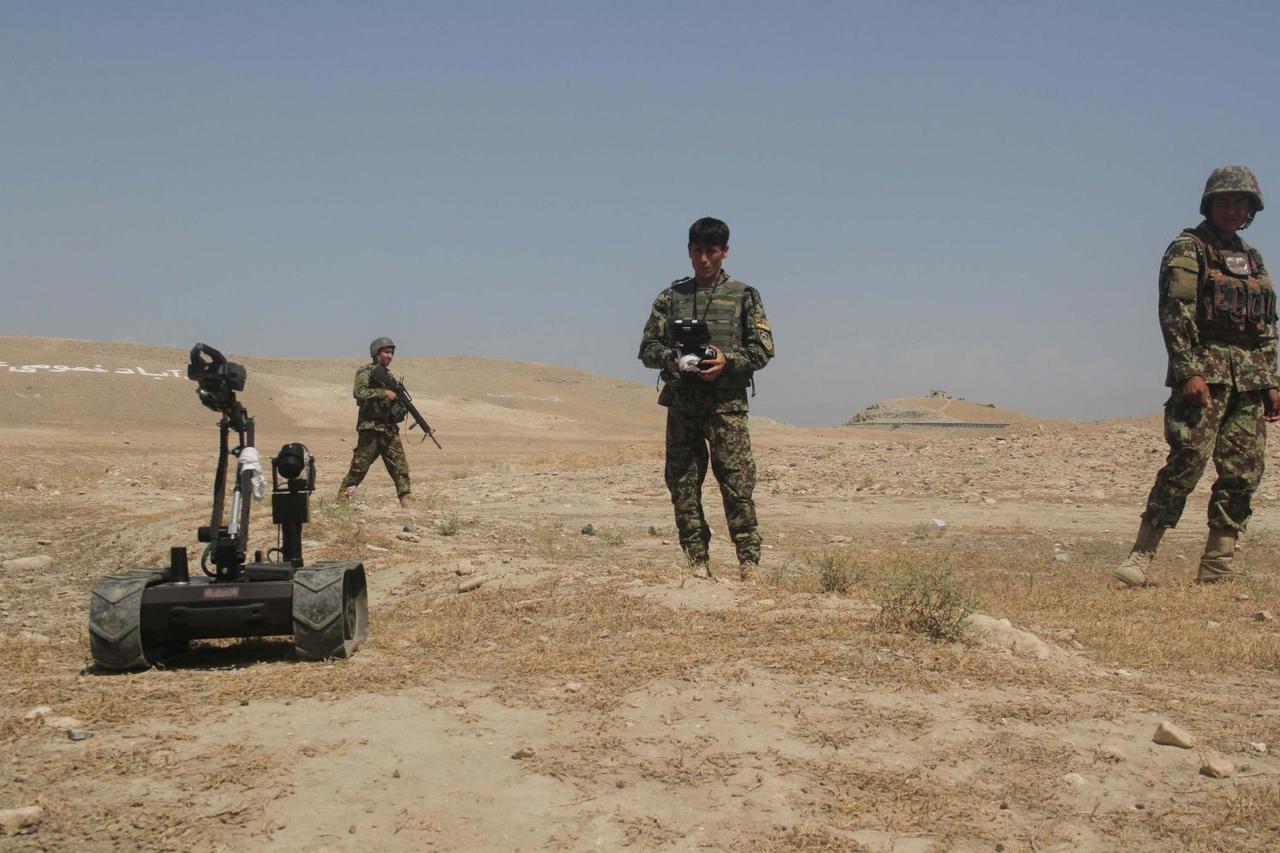 AFGHANISTAN-NANGARHAR-ARMY-TRAINING