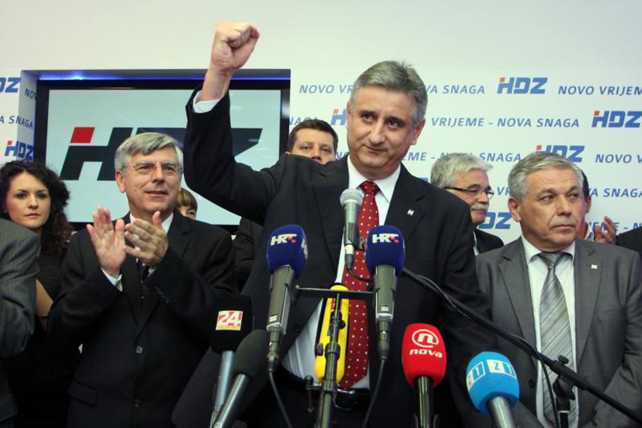 HDZ Karamarko (1)
