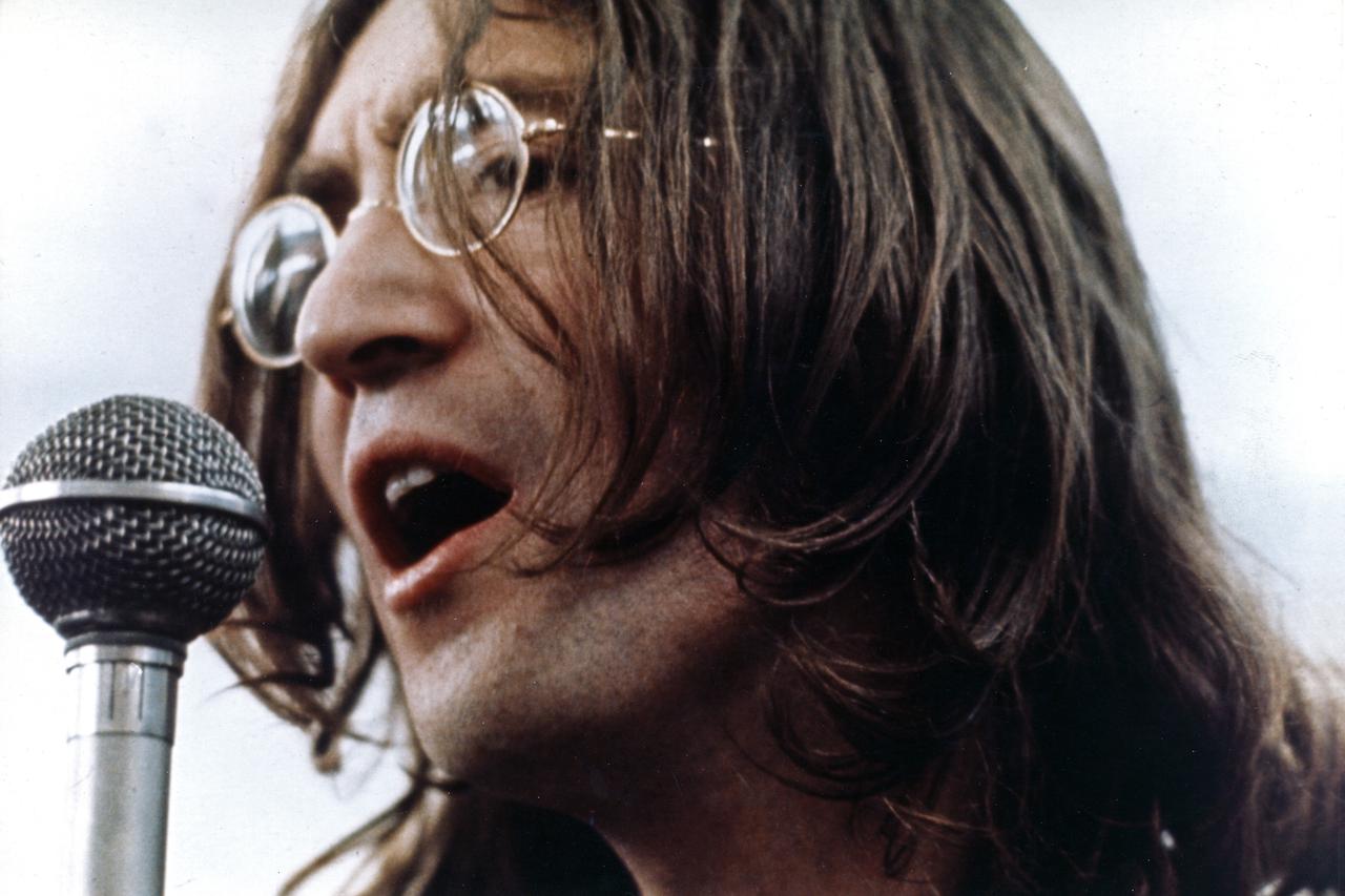 09.10.1940. ro?en John Lennon, engleski glazbenik