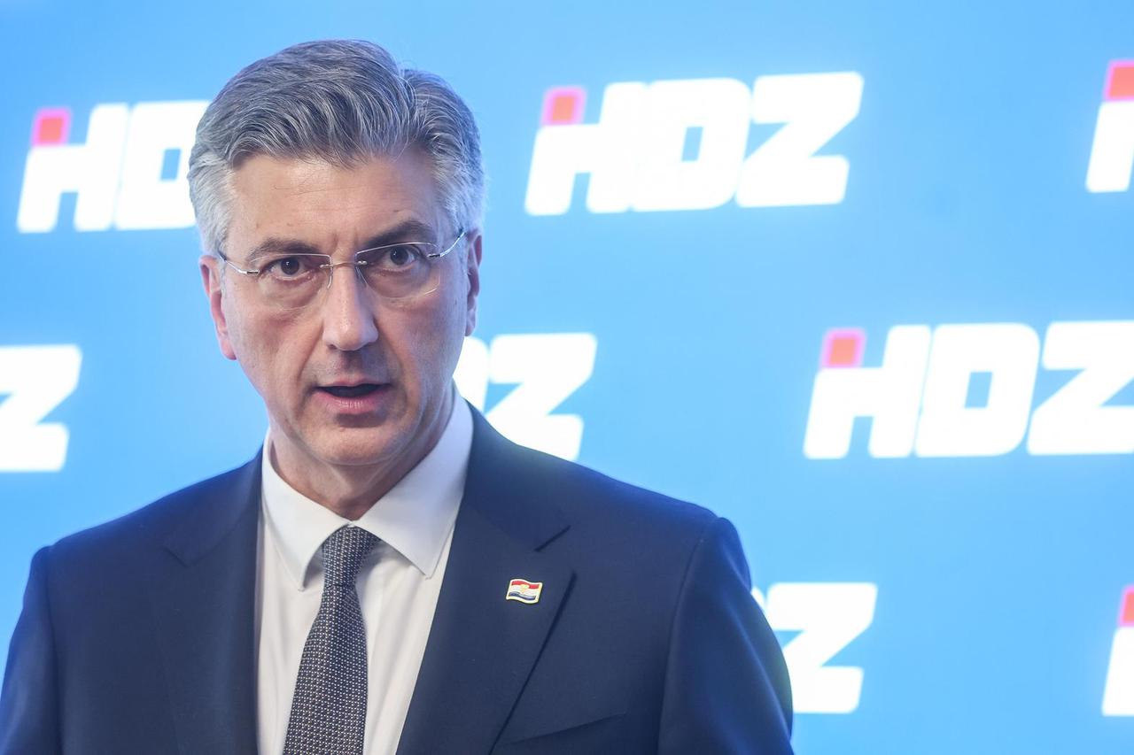 Zagreb: Izjava predsjednika Vlade Andreja Plenkovi?a nakon sjednice Predsjedništva