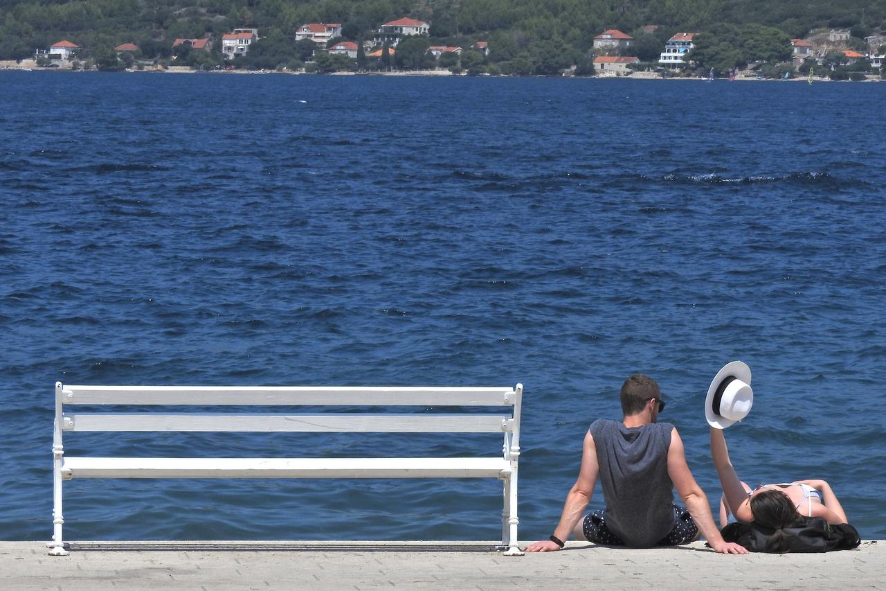 Korčula: Visoke temperature u centru grada