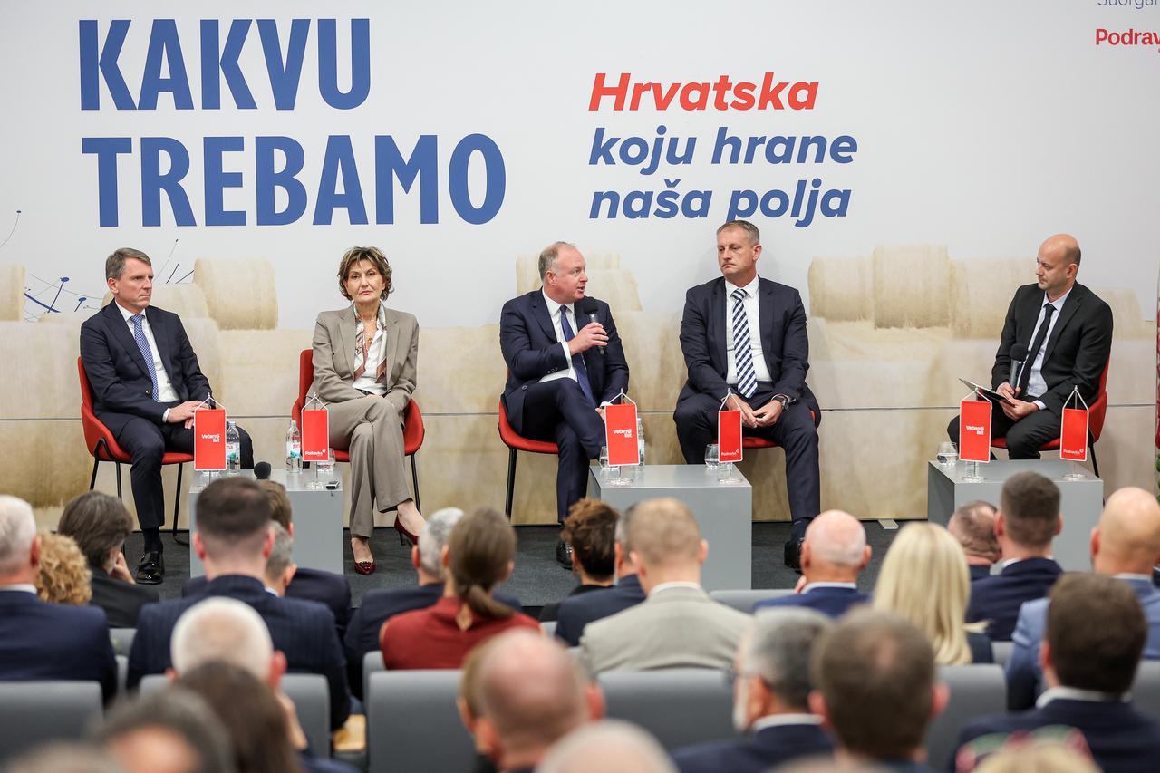 Koprivnica: Konferencija "Hrvatska kakvu trebamo, Hrvatska koju hrane naša polja"