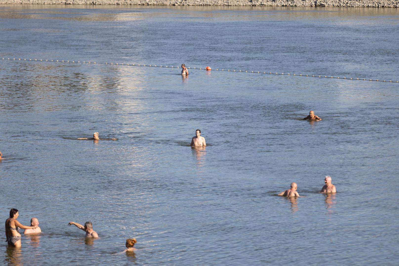 Drava na osječkom kultnom kupalištu Želja