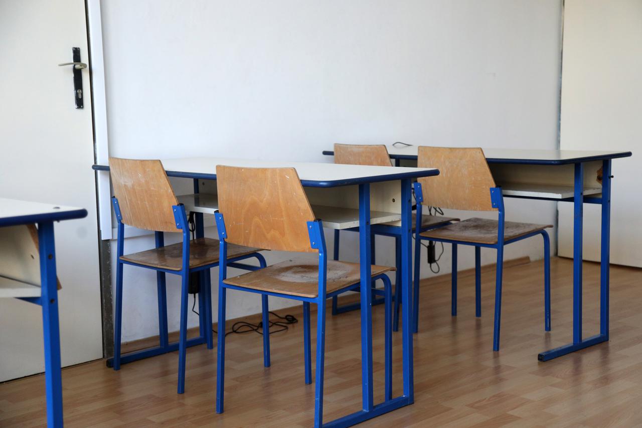 Sve škole i razredi sljedeći četvrtak i petak idu online