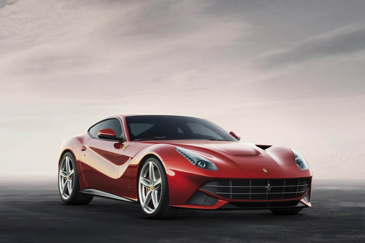 Ferrari F12 (1)
