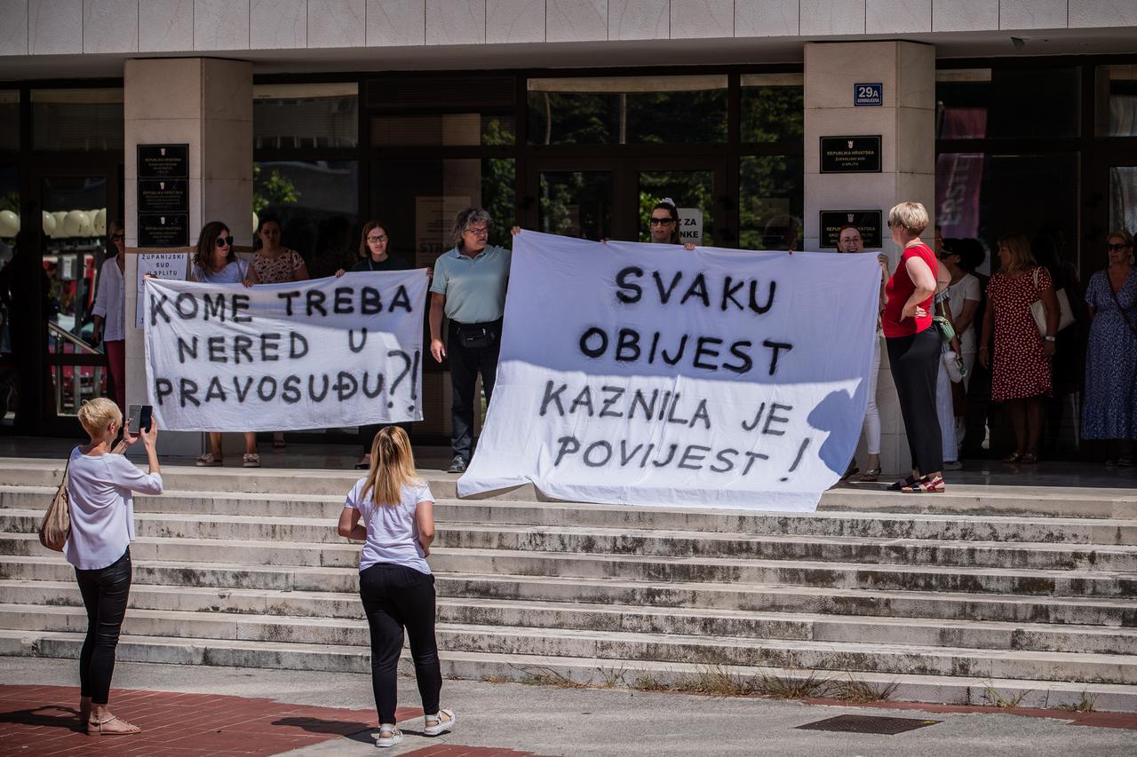 Štrajk djelatnika Županijskog i Trgovačkog suda u Splitu