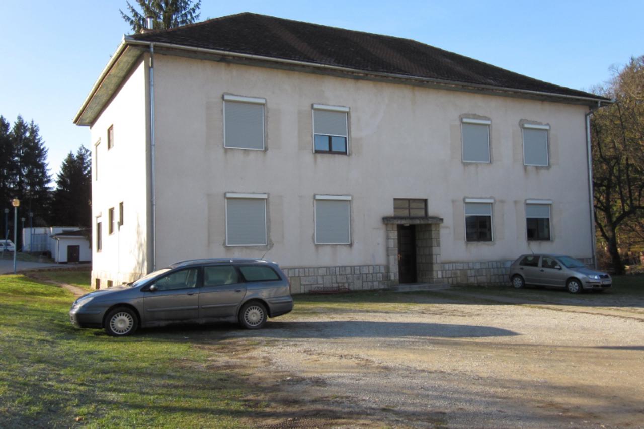 Preuredit će bivšu zgradu Interne bolnice u Petrinji za Dom branitelja