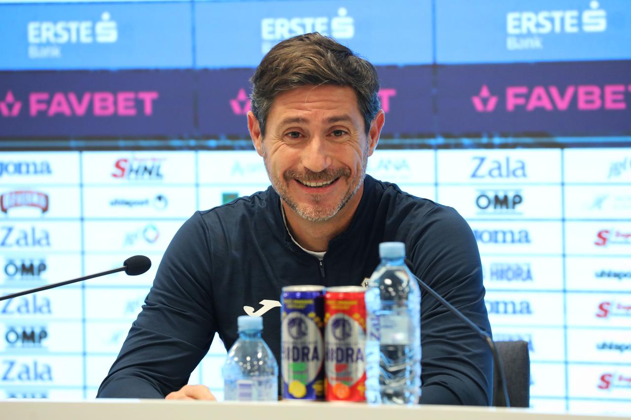 Rijeka: Trener Victor Sanchez i igrač Justas Lasickas na konferenciji za medije