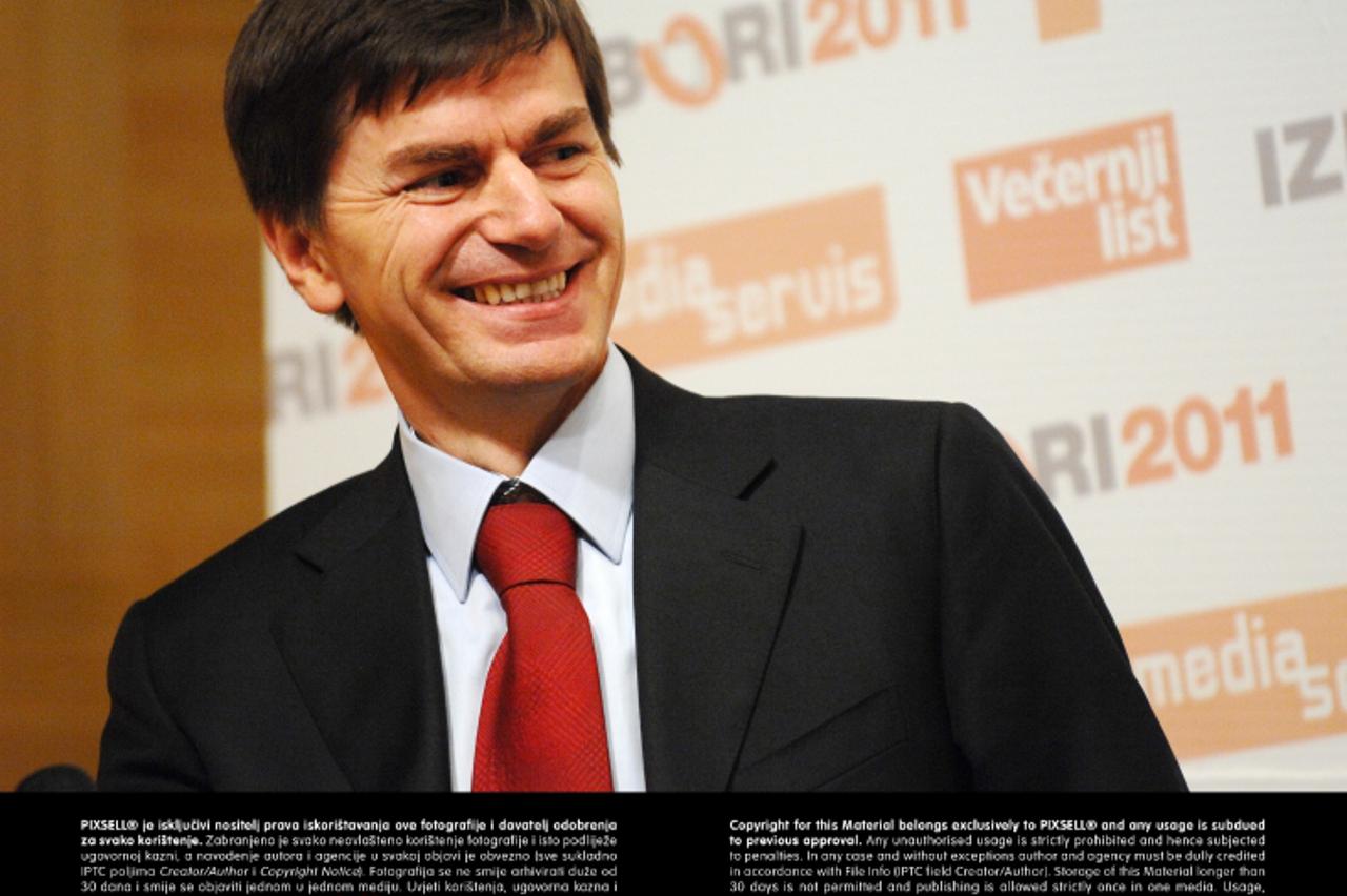 '02.11.2011.,  Zagreb - U organizaciji Vecernjeg lista,Nove TV i Media servisa odrzano je predizborno suceljavanje na temu gospodarstva Djure Popijaca iz HDZ-a , Radimira Cacica iz HNS-a ,Ljube Jurcic