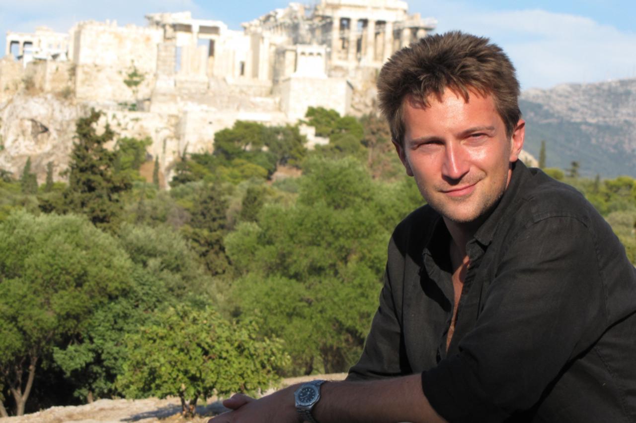 '                               '