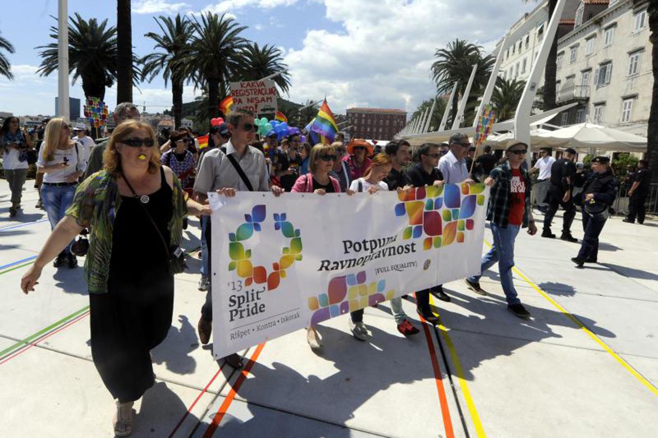 Pride Split (1)