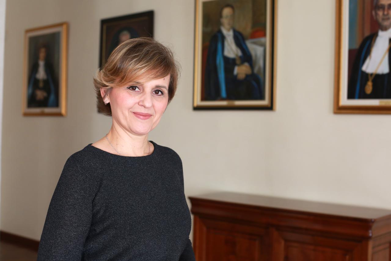 Prof. dr. sc. Prijić-Samaržija, rođena Riječanka, druga je žena koja obnaša funkciju rektora Sveučilišta u Rijeci