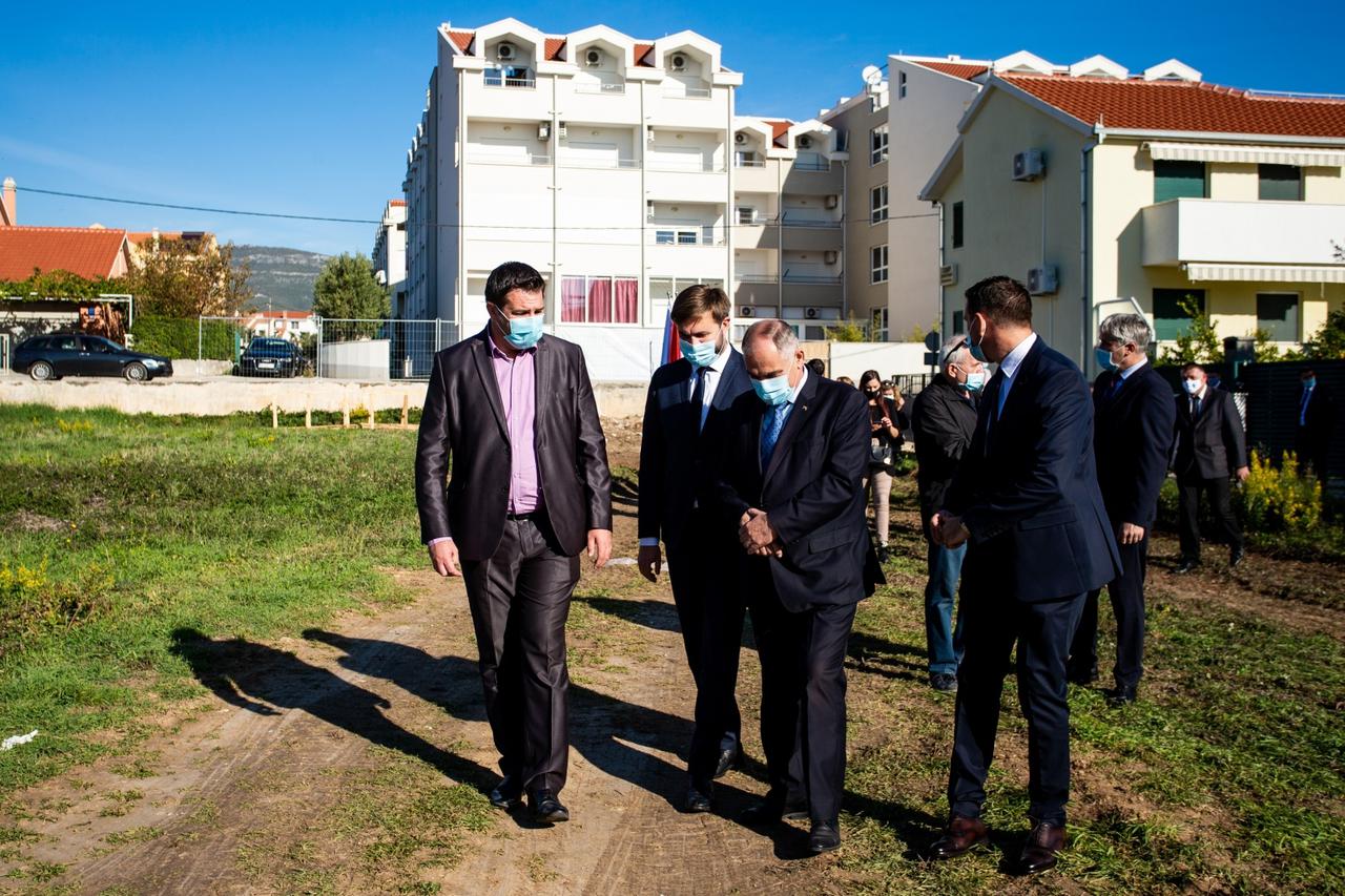 Kaštel Štafilić: Ministar Ćorić prisustvovao je početku radova vodovodne i kanalizacijske mreže